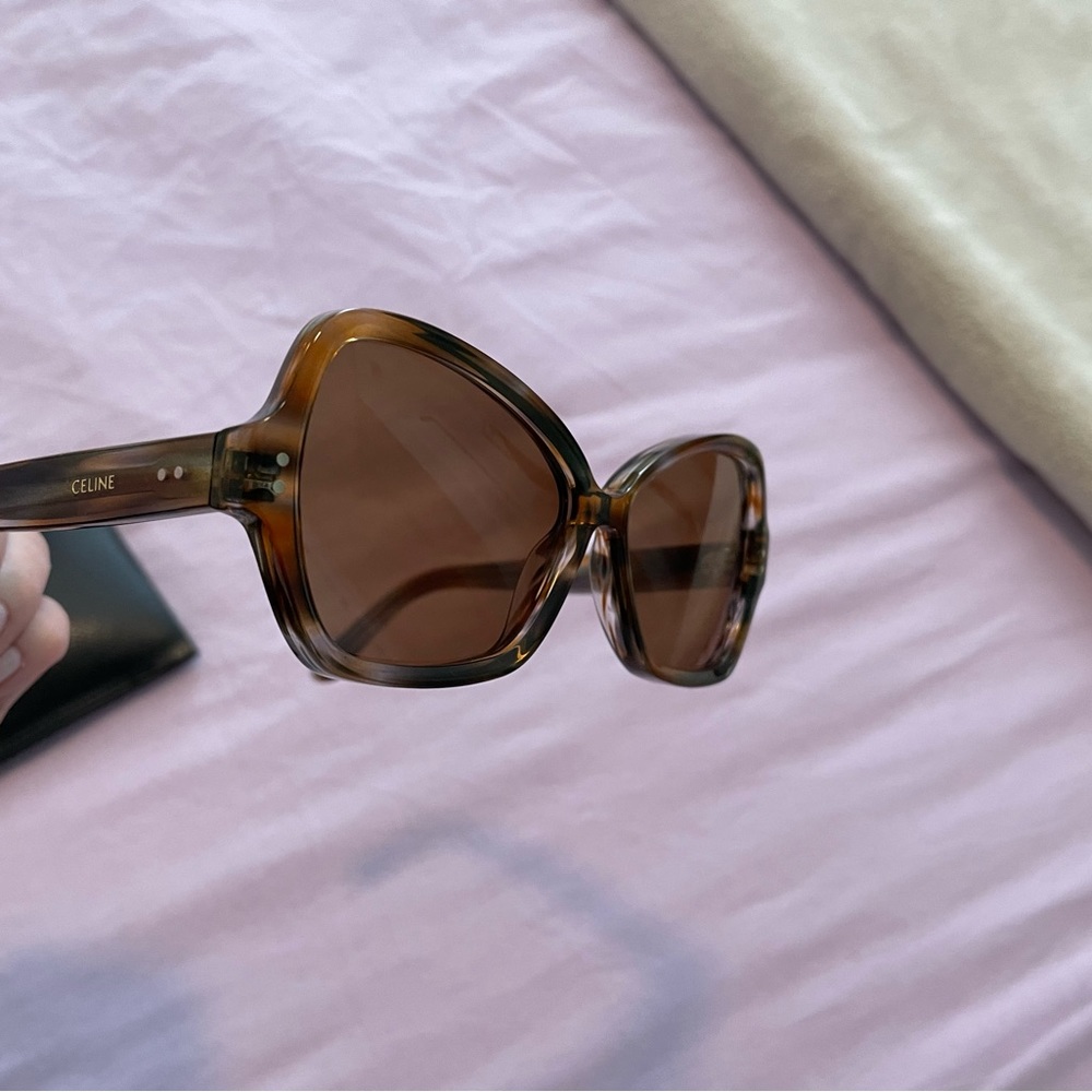 Authentic Celine Butterfly Shape Oversized Sungla… - image 3